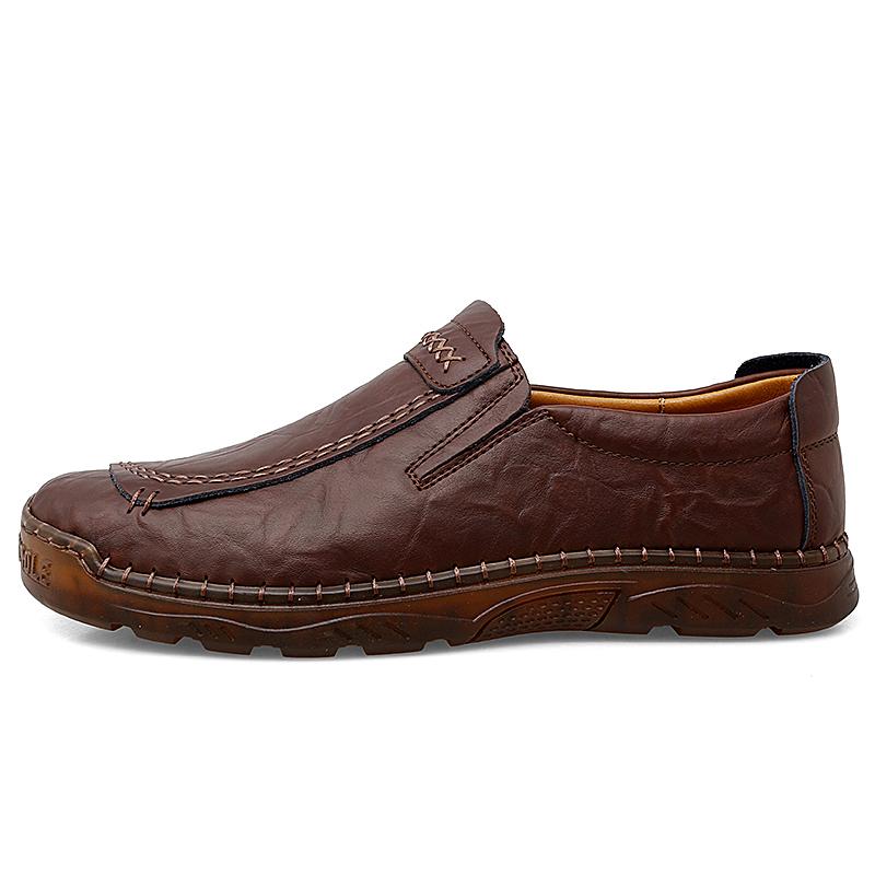 2024 New Men Boat Shoes Casual Breathable Mens Loafers Moccasins Flat Shoes Fashion Leather Footwear Outdoor Soft Tooling Flats
