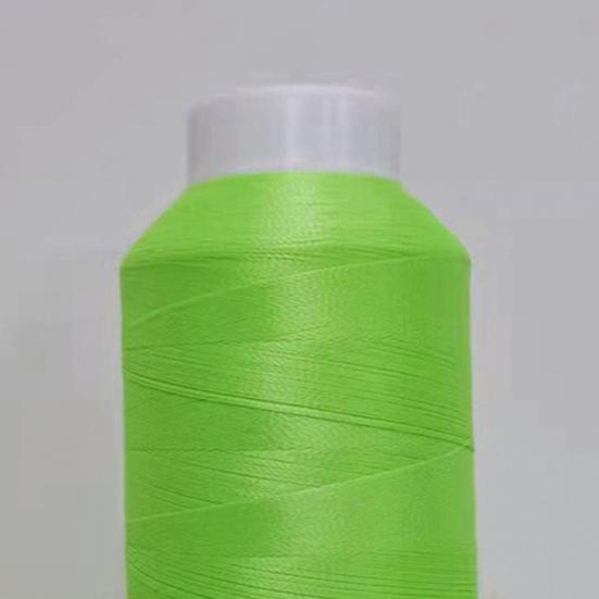 1 role 150D/2 Svítící příze Poutavá Super Jasná Plná barva DIY Denní použití Světelná Vyšívací Šicí nit na tašku