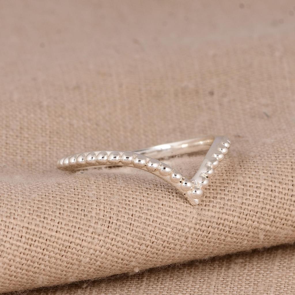 925 Sterling Silver Chevron Ring, Beaded V Shape Stacking Ring, Minimalist Wishbone Band, Dainty Stackable Silver Ring, Everyday Jewelry.