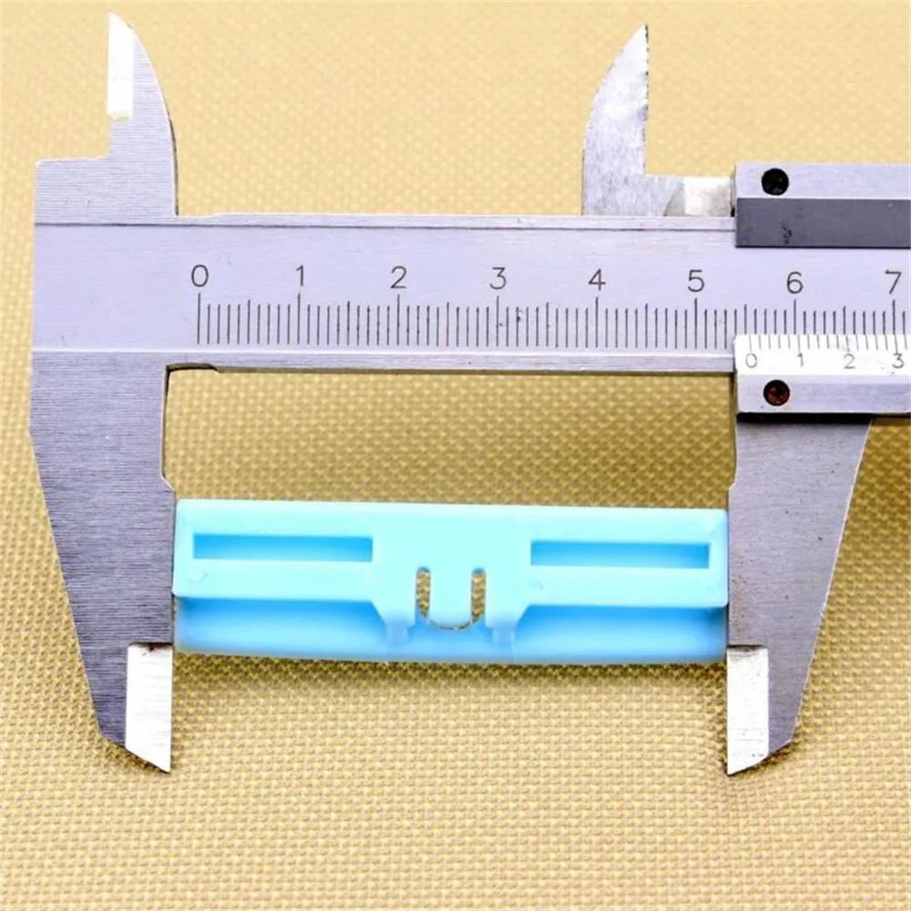 Windshield Moulding Clips for Lexus GX460/IS-F 250