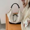 Niche Canvas Casual Tote Bag Women's New Commuter Fashion Handbag Versatile Shoulder Armpit Bag