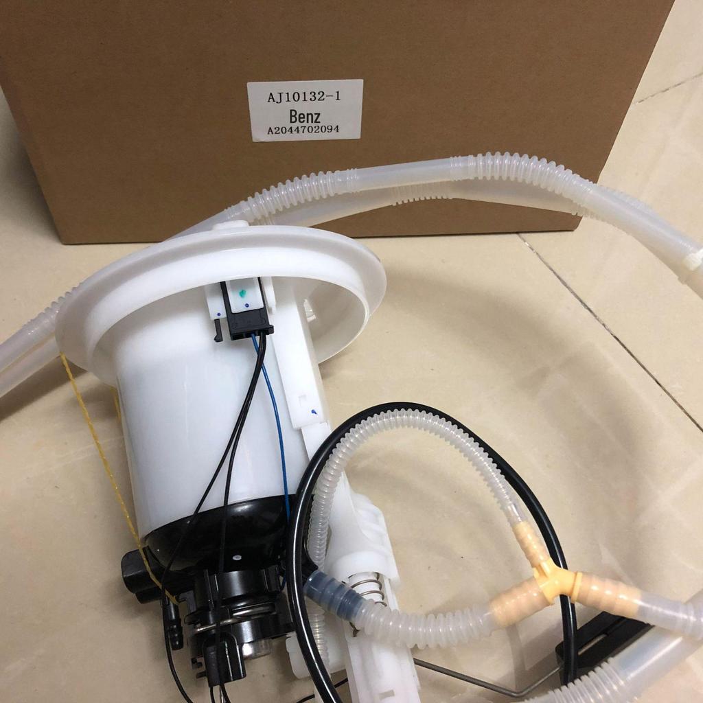 Fuel Pump & Filter for Mercedes-Benz W212 W204 M271 (2044702094)