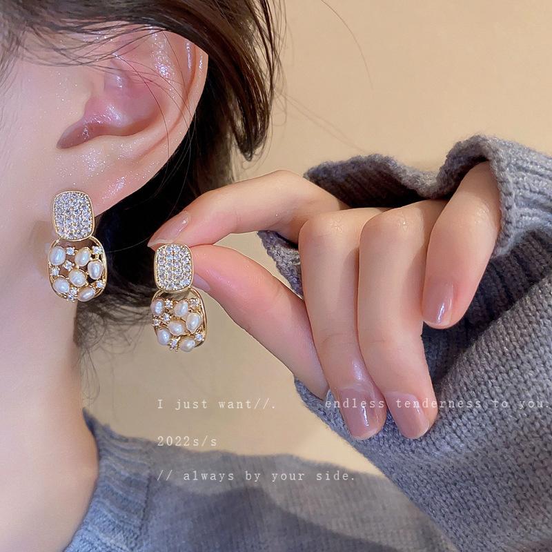 Baroque Pearl Diamond Bow Earrings Personality Earrings French Celebrity Earrings Women