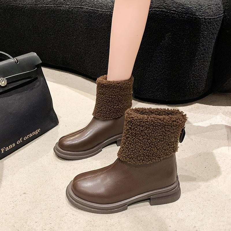 Low-heeled snow Martin boots women's shoes 2025 new autumn and winter velvet versatile short thin boots Martin boots