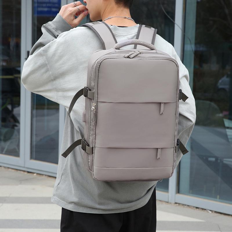 Men's Large Capacity Waterproof Travel Backpack for Laptops