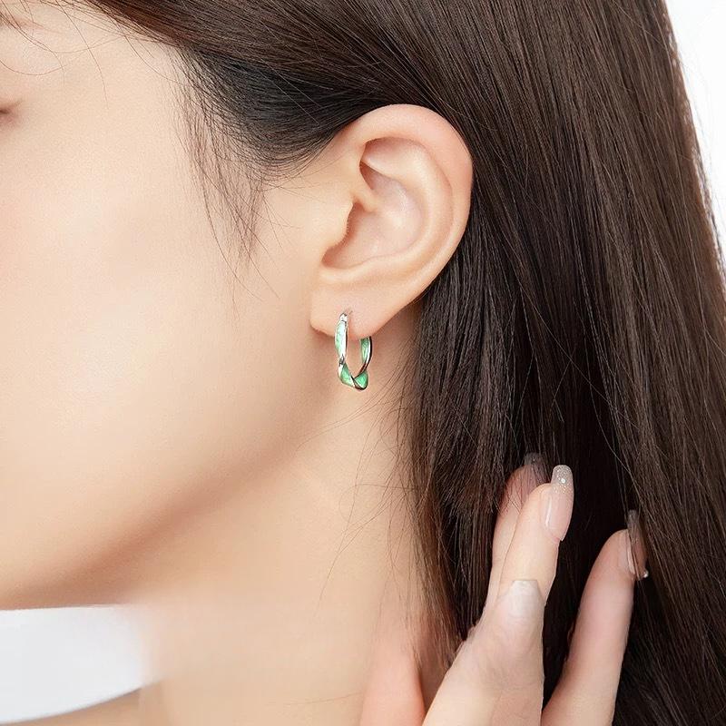 Mobius Rings, Earrings, Women's New Niche Light Luxury, High-end Ear Buckle Ear Jewelry, Birthday Gift.