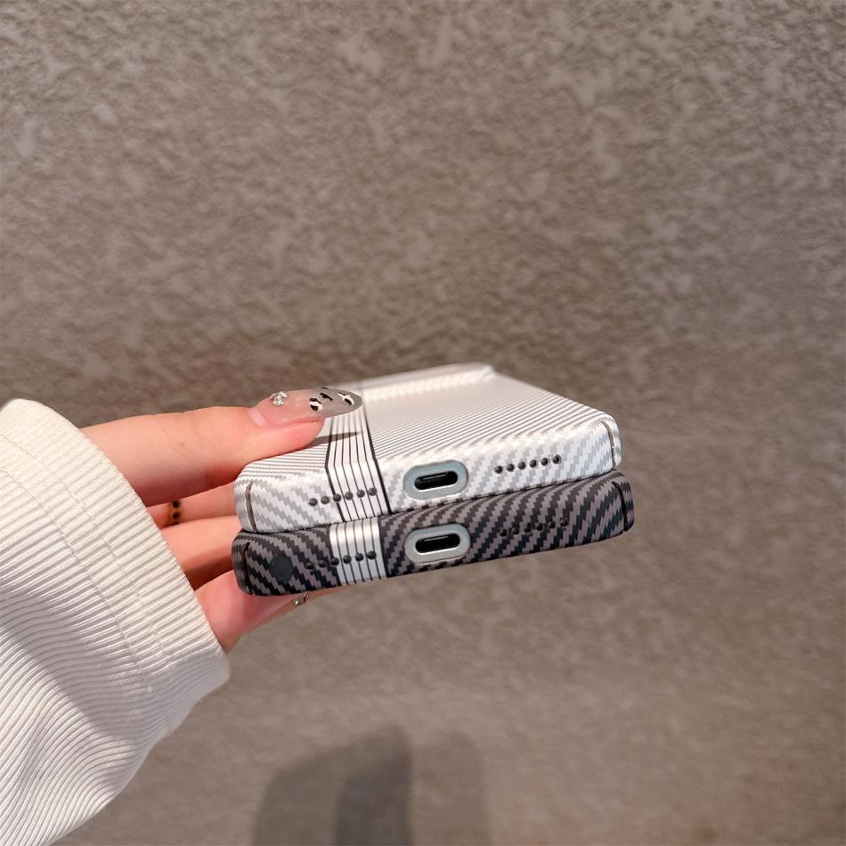 For iPhone 17 Air 14 15 11 12 13 16 Pro Max Plus Carbon Fiber Kevlar Texture Hard Plastic Case Shockproof Protective Cover Fundas