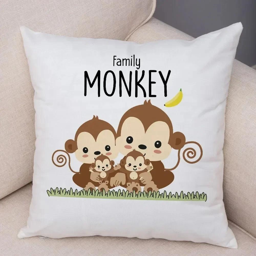 Luxury Home Decor Pillow Cover Car Living Room Sofa Cushion Cover Animal Family Pattern Cushion Cover