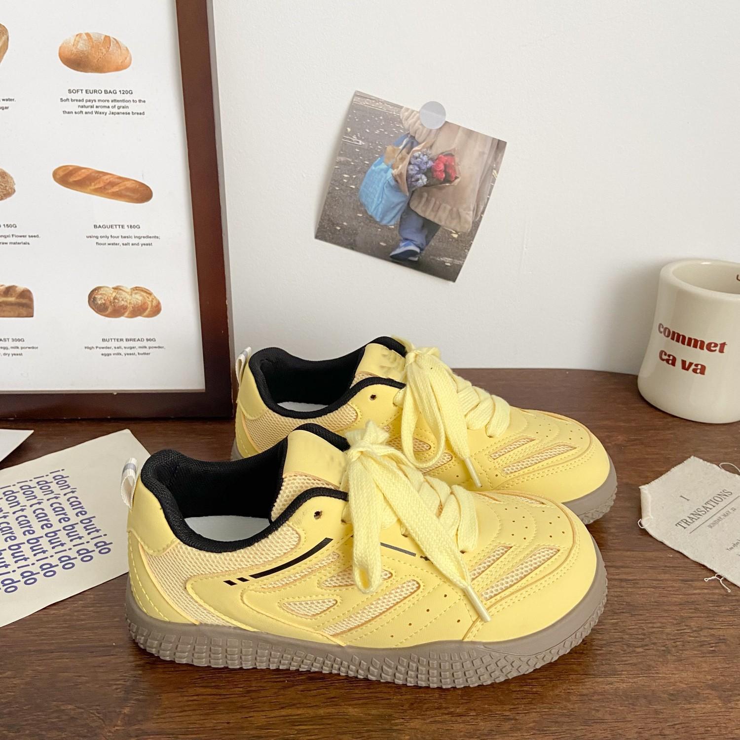 

Осенняя сетчатая тонкая дышащая походная обувь женская обувь 2025 новая студенческая универсальная обувь для нишевых досок белая обувь с мягкой подошвой 35 жёлтый