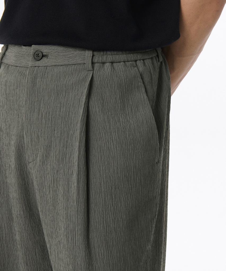 MUSINSA STANDARD Crinkle Loose Tapered Elastic Waist Pants [Khaki Gray]