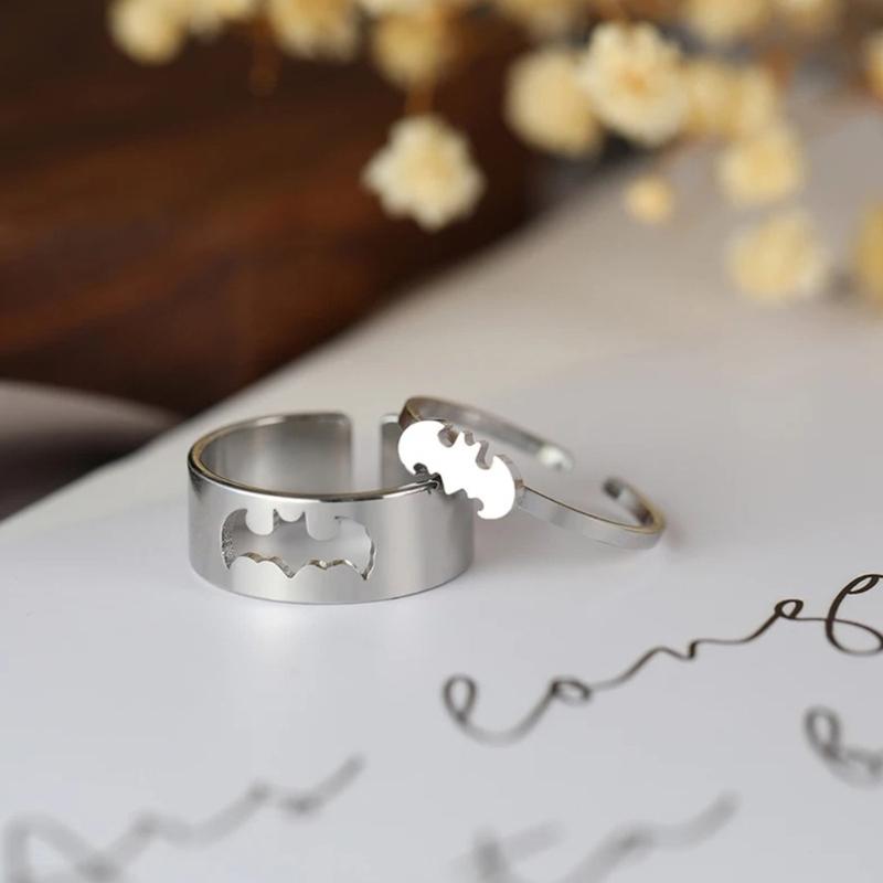 2Pcs Gothic Hip Hop Punk Bat Fashion Adjustable Couple Rings For Women Wedding Engagement Rings Jewelry Set