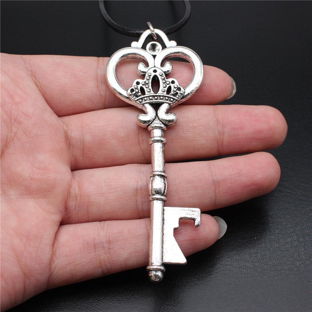 Sports Travel Adventure Themed Pendant Antique Bronze Silver Metal Mom Collar Necklace Hot Sale