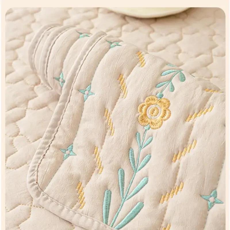 Fashion Nordic Sofa Mat Simple Embroidery Water Washed Cotton Dustproof Couch Cover Soft Anti Slip Furniture Protective Sleeve