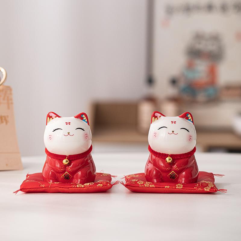 2 Pcs 4 Inch Ceramic Fortune Cat Red Maneki-Neko Statue Porcelain Lucky Cats Coin Bank Feng Shui Ornament Home Office Decoration