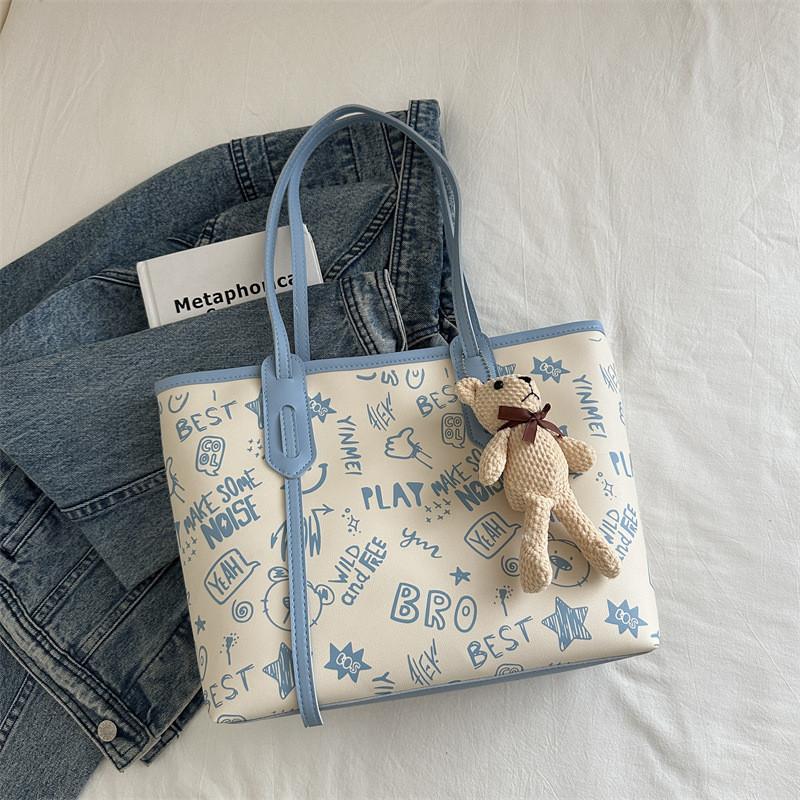 Stylish Casual Large Capacity Tote Bag For Summer 2024 Fashionable Commuter Shoulder Handbag