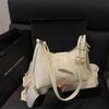 Pu Duffle Bag For Women With Top Zipper Closure And Inner Pocket For Daily Use
