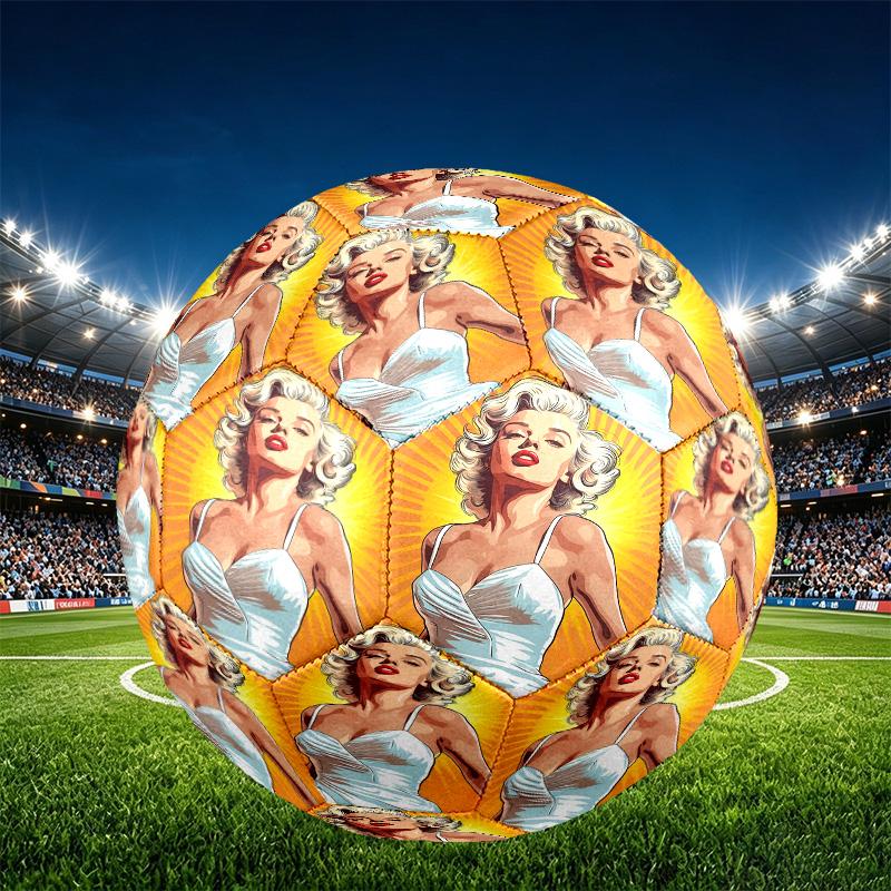 Marilyn Monroe Print Size 5 Soccer Ball, PU Wear Resistant Football for Match Training and Daily Practice, Birthday Gift for Soccer Fans