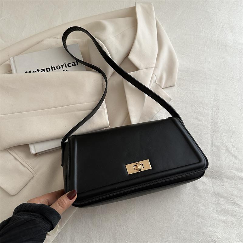 Chic Casual Small Shoulder Bag For Women In Stylish Solid Colors Perfect For Spring Summer Fashion