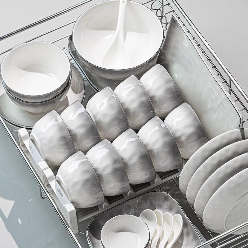 Pearsons Ceramics Dinnerware Set