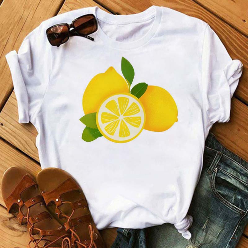 Maycaur Nové Kawaii Dámské Topy s Potiskem Ovoce Jahody Ležérní Dámské Krátkorukávové Streetwear Černé Trička Oversized s Kulatým Výstřihem