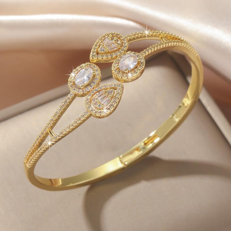 Meier Trending teardrop hollow zircon ring bracelet set - unique chic designer jewelry