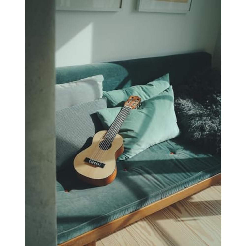 Yamaha (YAMAHA) Guitarere Natural GL1 Ukulele-like compact body size, easy to carry anywhere, com...