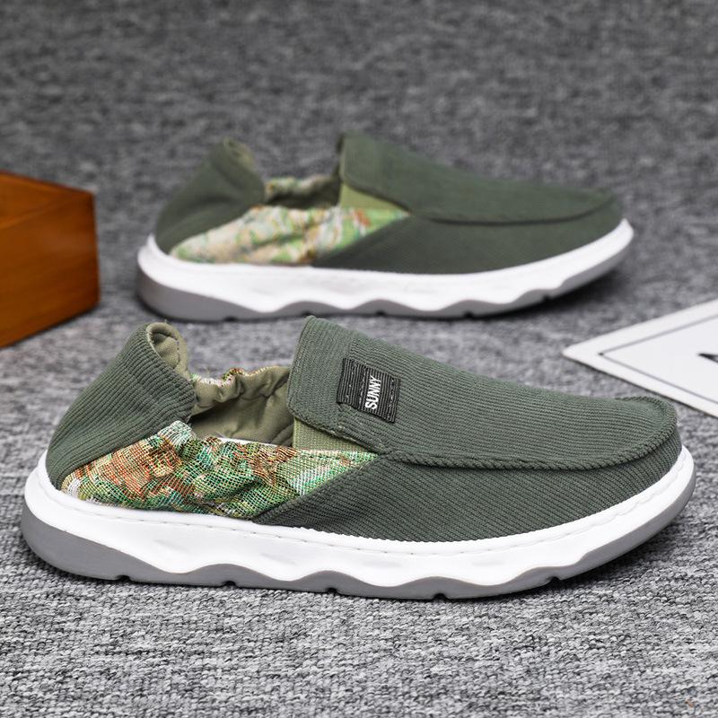 

Men s canvas shoes old Beijing cloth shoes trendy casual breathable flat bottom wear-resistant driving one pedal lazy shoes men s shoes 39