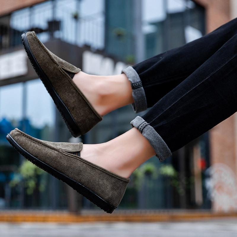 2024 Klassische Herren-Freizeitschuhe mit weicher Unterseite, vulkanisierte Herrenschuhe, atmungsaktive Herrenschuhe, leichte Slip-On-Schuhe