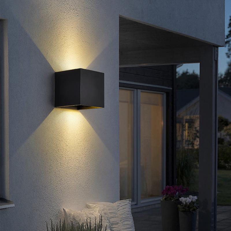 Waterproof LED Outdoor Double Head Wall Light, Super Bright for Villas, Courtyards, and Balconies.