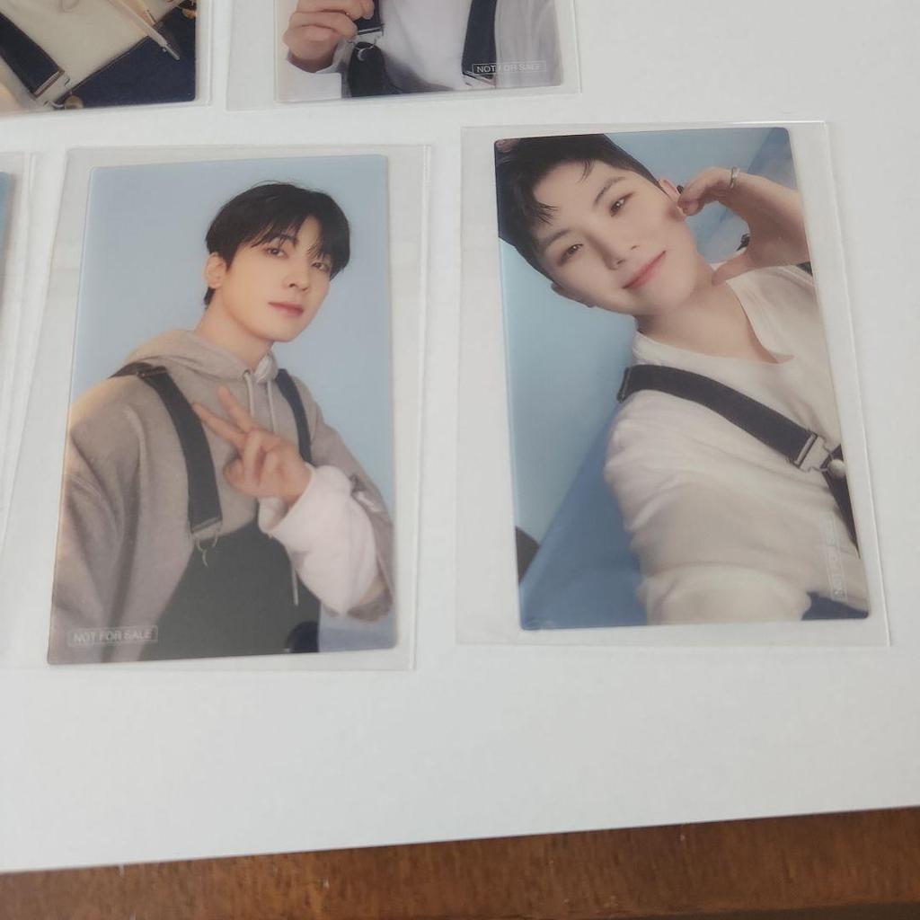 [USED] SEVENTEEN DREAM Universal Music Bonus Clear Trading Cards (12 cards)