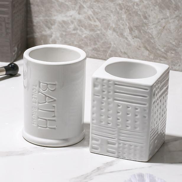 Nordic Ceramic Long Handle Toilet Brush – Elegant Design for Complete Cleaning