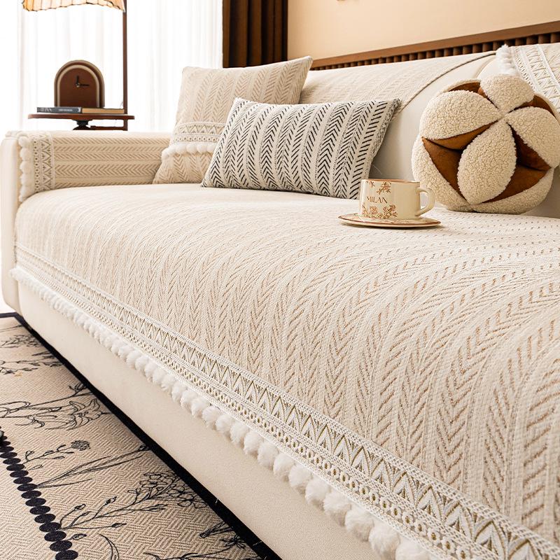 Vintage-Style Chenille Sofa Cushion 2026: All-Season, Non-Slip Cover