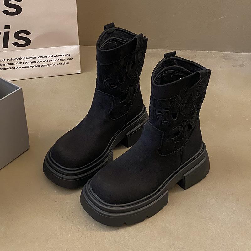 New Retro Hot Girl Western Cowboy Short Boots Hollow Breathable Heightened Martin Boots