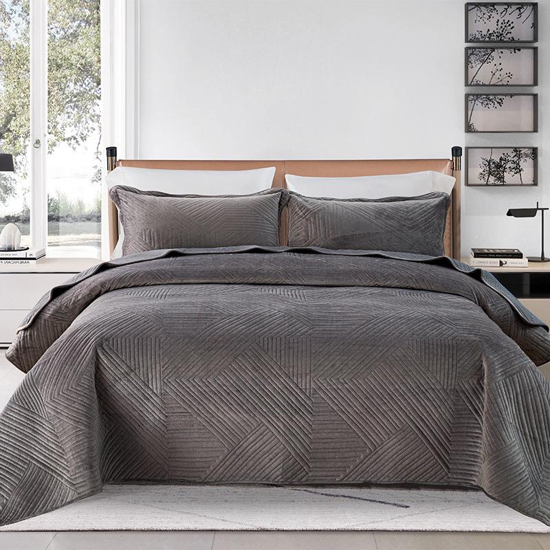 Solid Color Crystal Velvet Quilted Bedspread 3-Piece Set - Casual Home Bedding Blanket