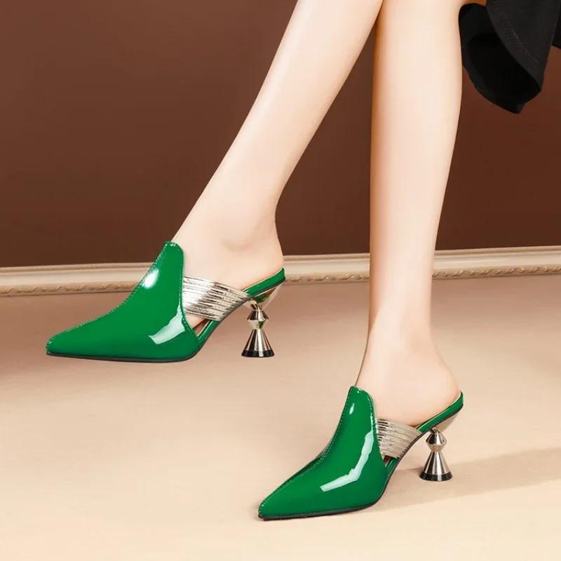 Hot Seller Sandals Wedding Party Strange Heel Mules Fashion Luxury Designer Rhinestone Slippers Quality Leather PU Plus Size 46