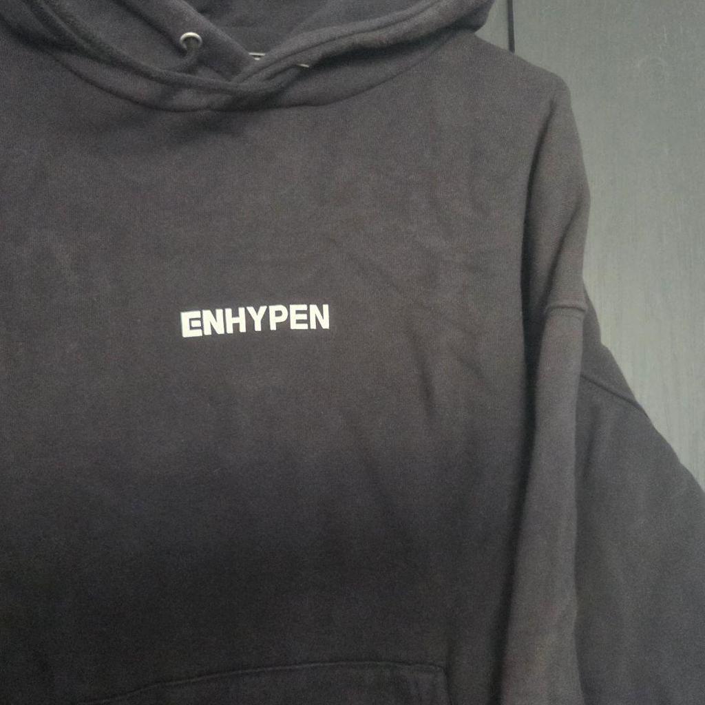 [USED] Early ENHYPEN merchandise hoodie