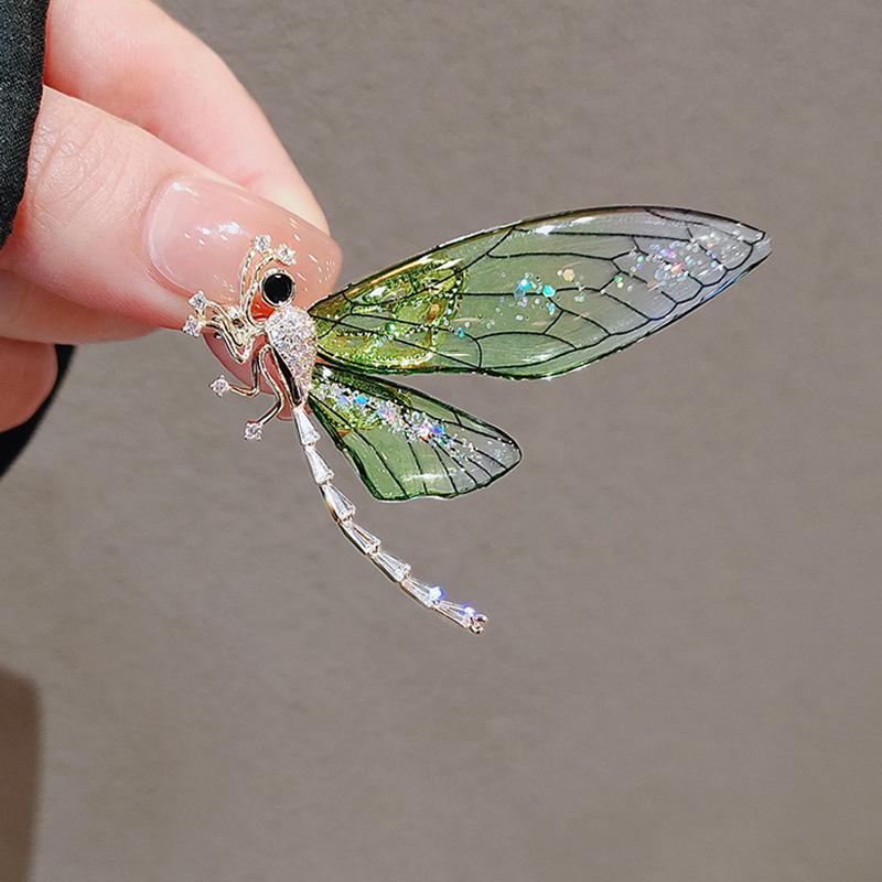 Elegant Butterfly & Dragonfly Brooch: High-End Women's Niche Design, 2023 Collection