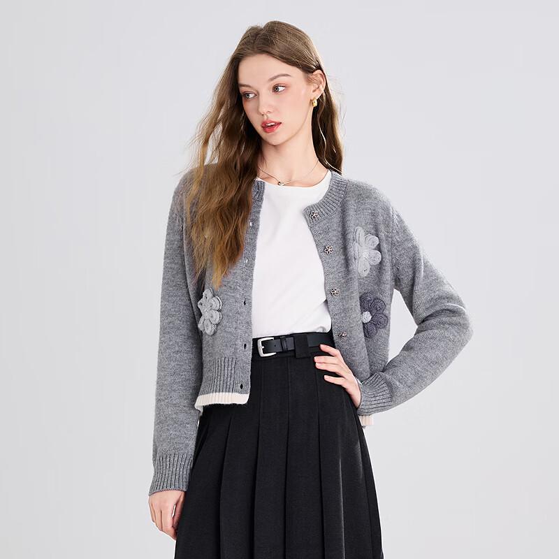 Betu Women's 3D Floral Knitted Cardigan