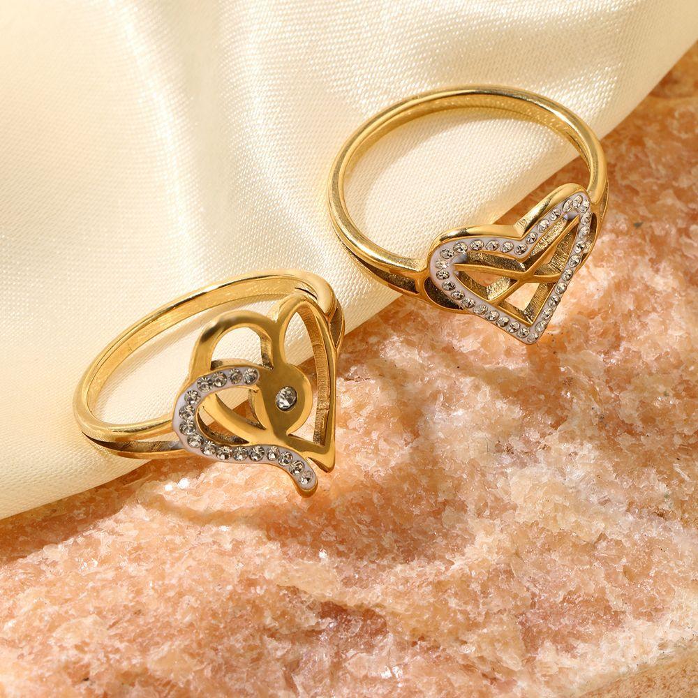 Stainless Steel Ring Heart Hollow Ceramic Inlaid Diamond Couple Ring Korean Version Light Luxury Titanium Steel Jewelry