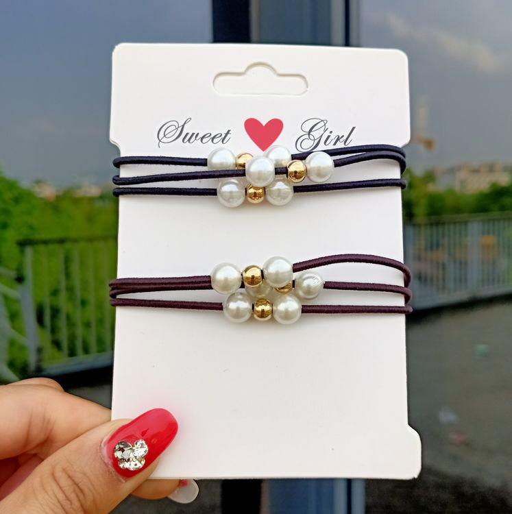 Pearl Hair Tie: Three-Layer Nine-Bead Headwear Accessory