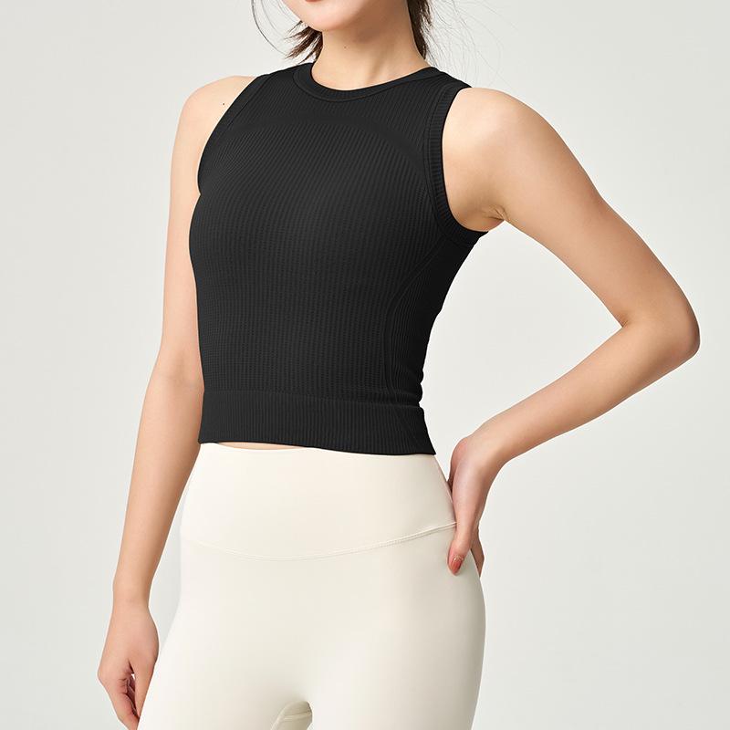 Women s 2024 Summer Ribbed Round Neck Sports Tank Top – Sleeveless, Cinched Waist, Lightweight, Breathable, with Chest Pads for Yoga or Outerwear Large