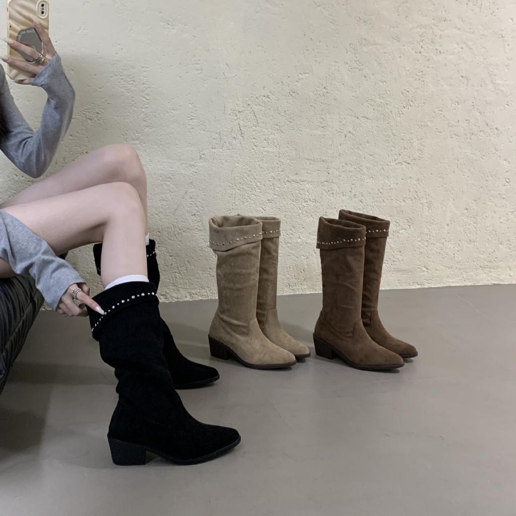 2025 Autumn and Winter New Retro British Style Thick Heel Mid-tube Boots Women's Thin Mid-heel Pointed Pile Knight Boots Women