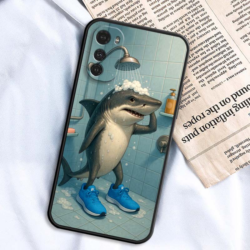 Tung Tung Sahur Anime Art For Motorola G85 Edge 50 G24 G35 G14 G04 40 G72 G34 G G54 G13 G32 5G Black Phone Case