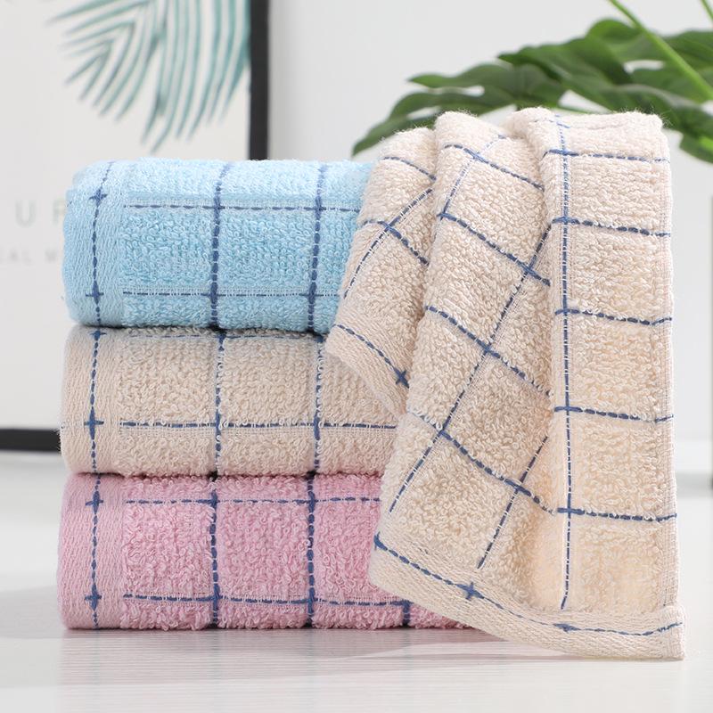 Plaid Cotton-Polyester Hand Towel - Soft, Absorbent, Ideal for Home & Hotel Use