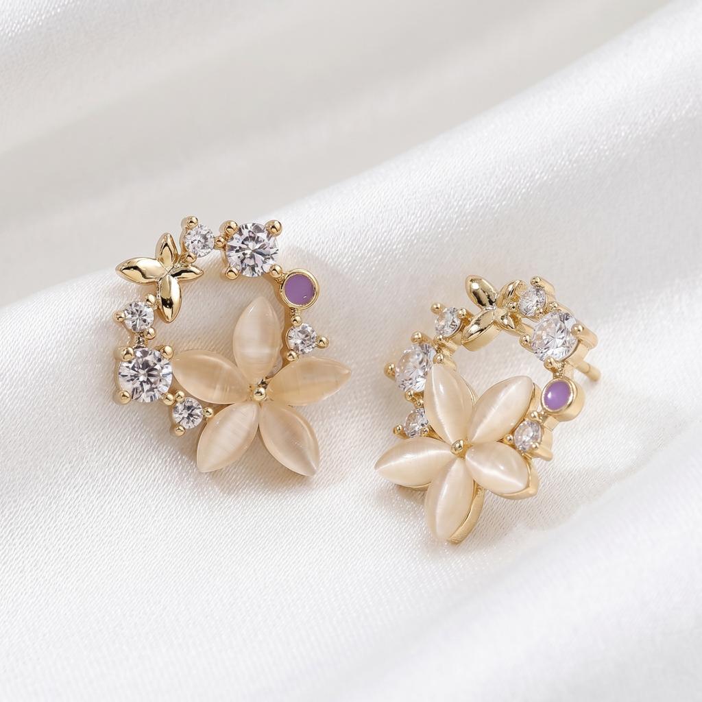 Geometric Sweet Five Petal Flower Zircon Stud Earrings Women European American High End Daily Dating Jewelry Gift