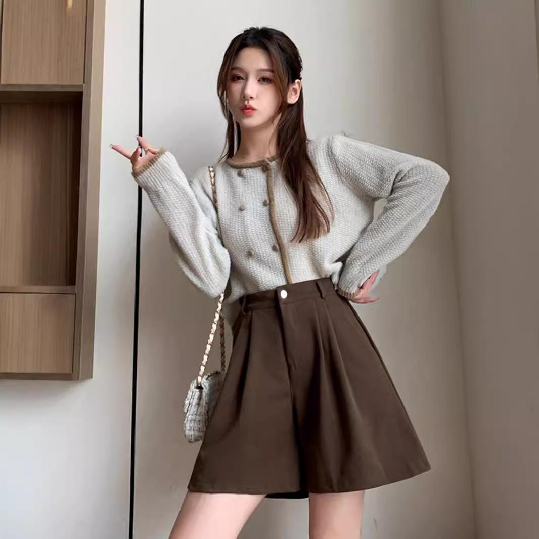 

Дизайнерские чувственные коричневые шерстяные шорты для женщин на осень и зиму, новый стиль, маленькие шорты с высокой талией и одной пуговицей XXL