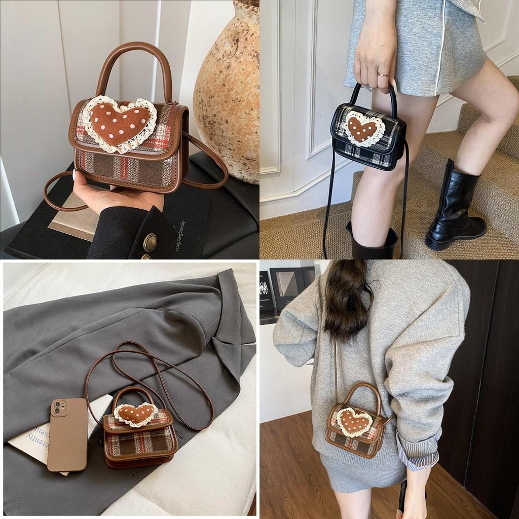 Cute Kids Girl Handbag Pu Material With Heart Lace Designer For Daily Use