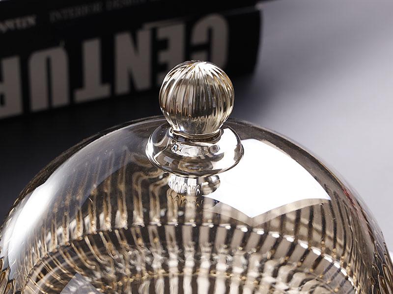 Exquisite Covered Cake Pan, Fruit Dessert Plate with Glass Cover, Table Dust Proof, Afternoon Tea, Heart Display Tray, New