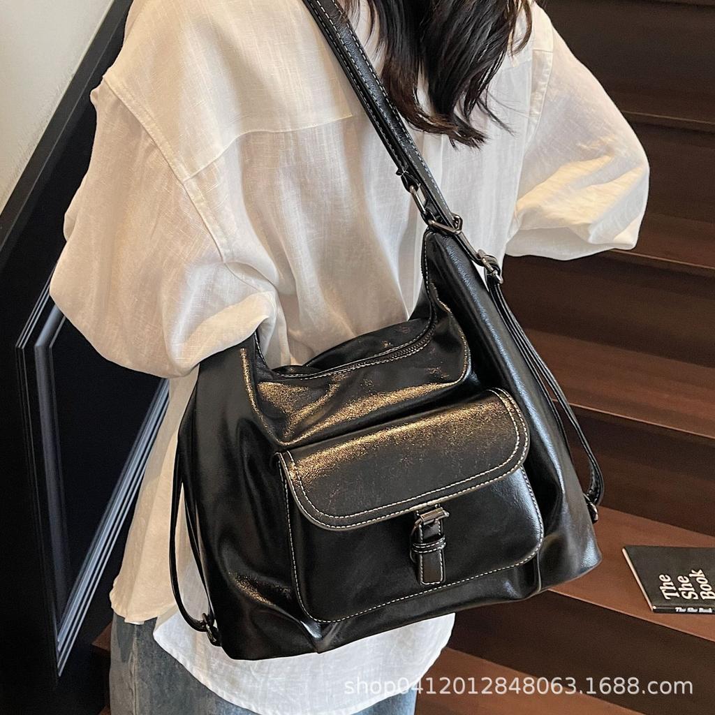 Retro shoulder tote bag large capacity bag women's 2025 new fashion multi-purpose casual commuter backpack