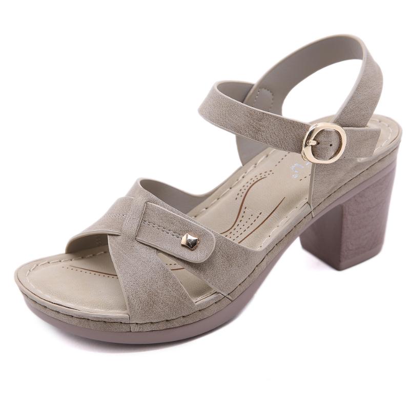 New Summer European And American Metal Buckles Thick Heels Comfortable Large-Size Women's Sandals Elegant And Fashionable